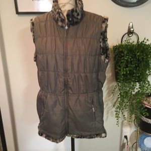 Dennis by Dennis Basso Sleeveless Zip Up Faux Fur Lined Vest Sz Large